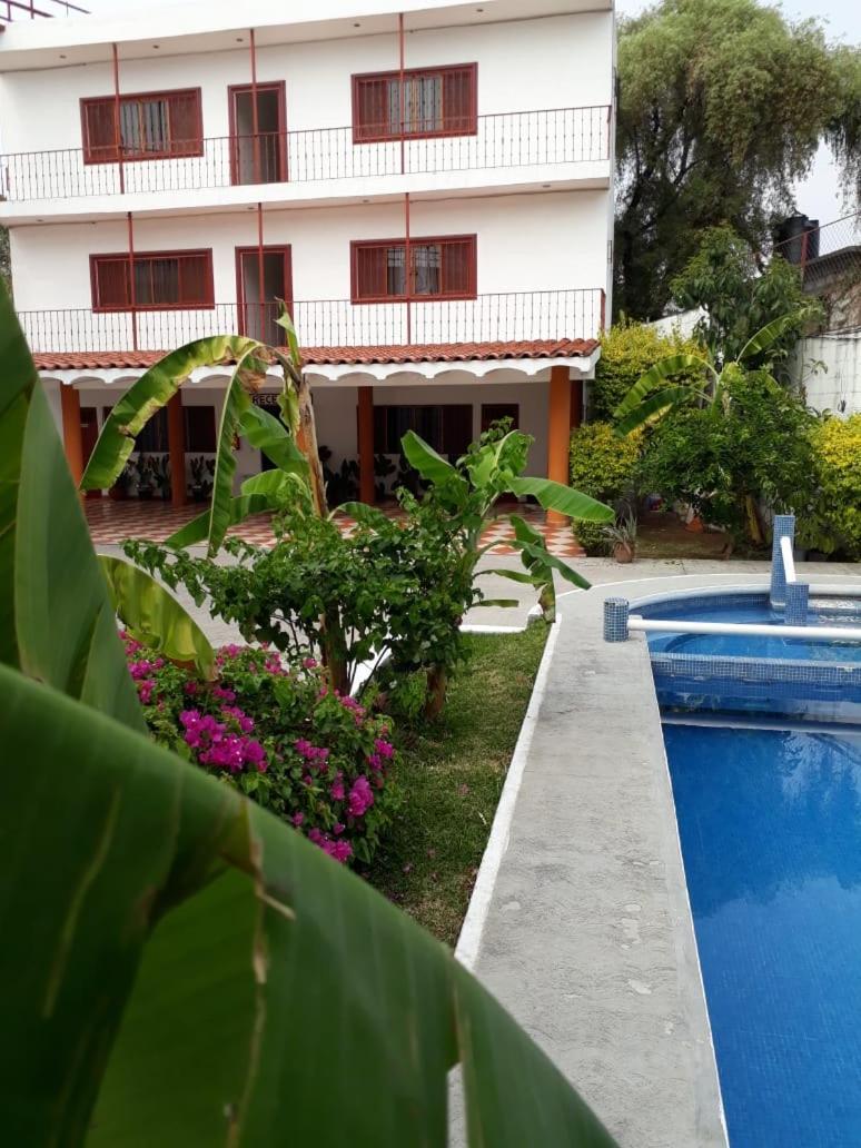 Hotel Hacienda De Zapata Jiutepec Exterior photo